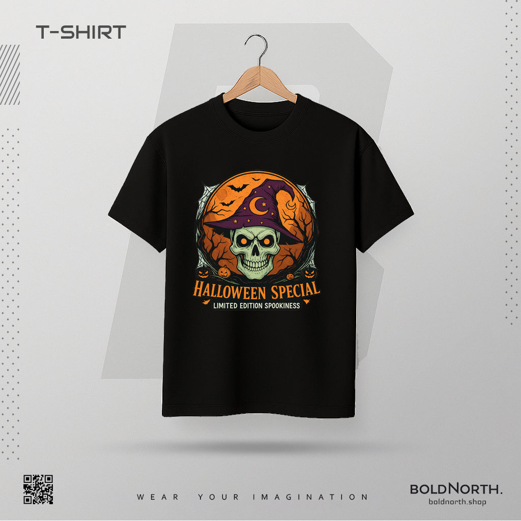 Moonlit Horror T-Paita